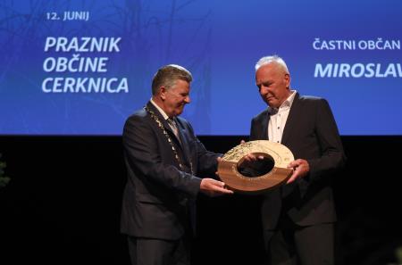 SLAVNOSTNA SEJA  46 FOTO LJUBO VUKELIČ